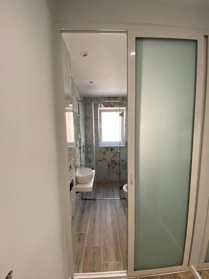 E Apartment Tirana